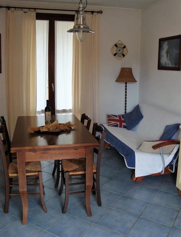 Вилла Casale Santo Stefano Принчипина-а-Маре Экстерьер фото